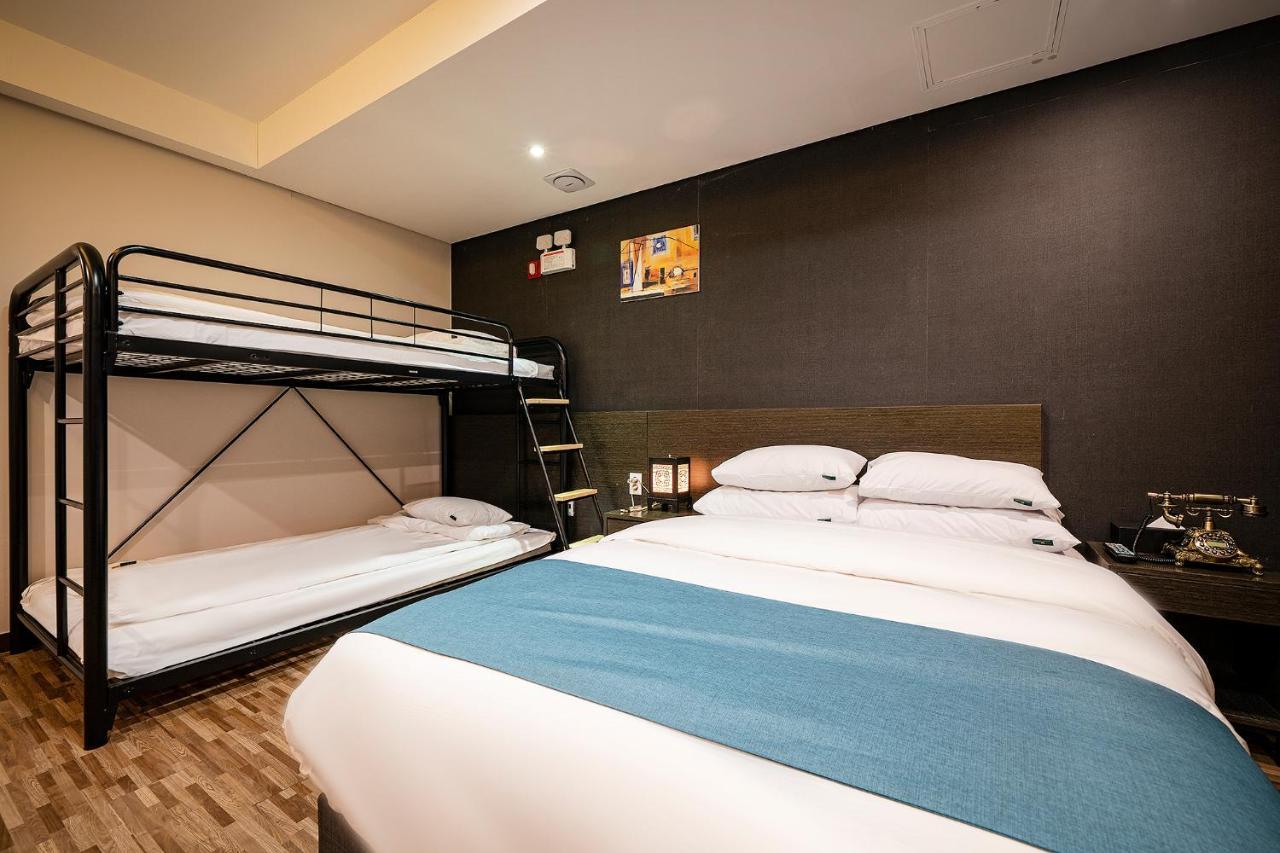 Suwon Dono1796 Hotel Dış mekan fotoğraf